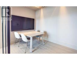 807 - 2020 Bathurst Street, Toronto, ON M5P0A6 Photo 39