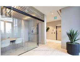807 - 2020 Bathurst Street, Toronto, ON M5P0A6 Photo 38
