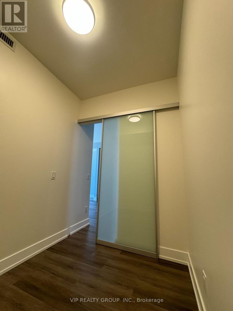 7 Grenville Street — photo 8