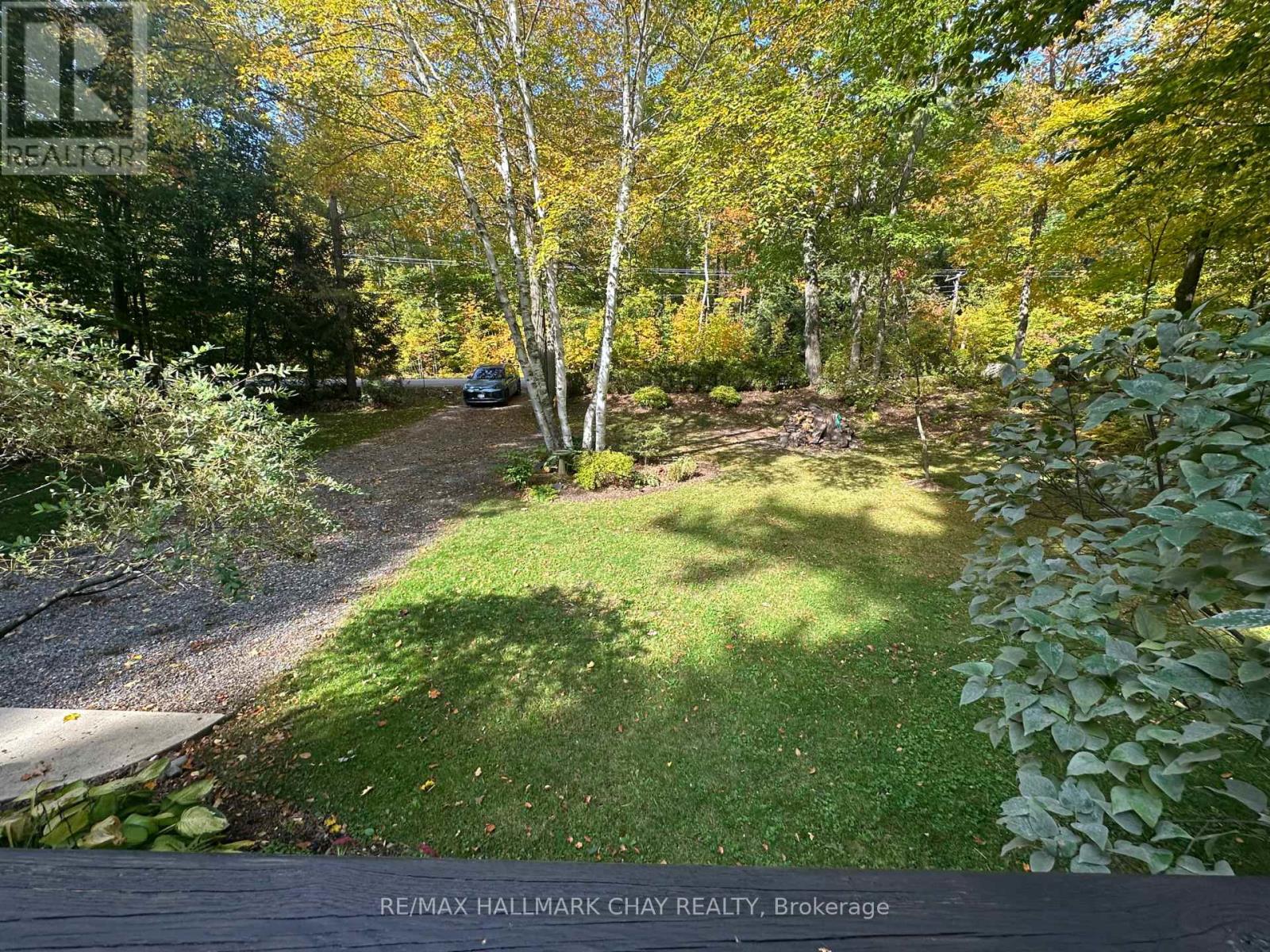 691 Rue Lafontaine Road West, Tiny, ON photo 2