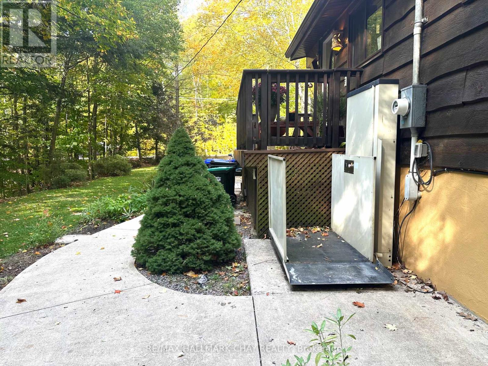 691 Rue Lafontaine Road West, Tiny, ON photo 30