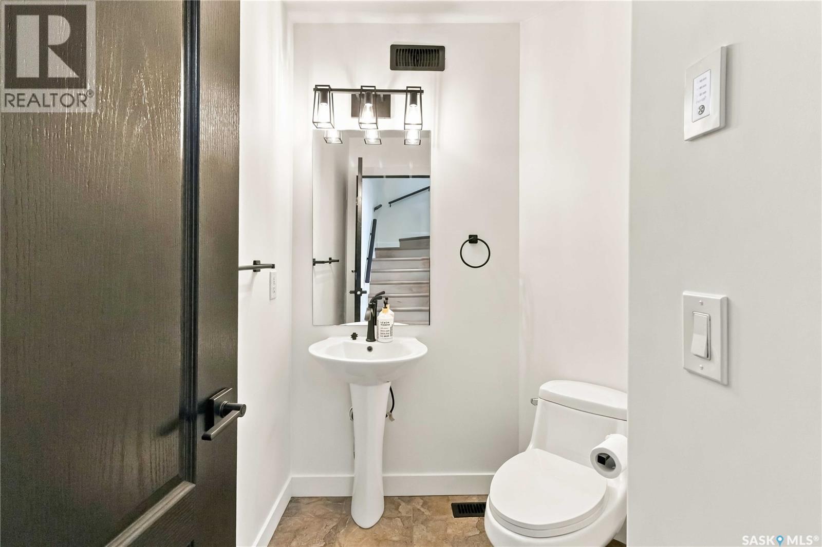 734 Lamarsh LANE - 11