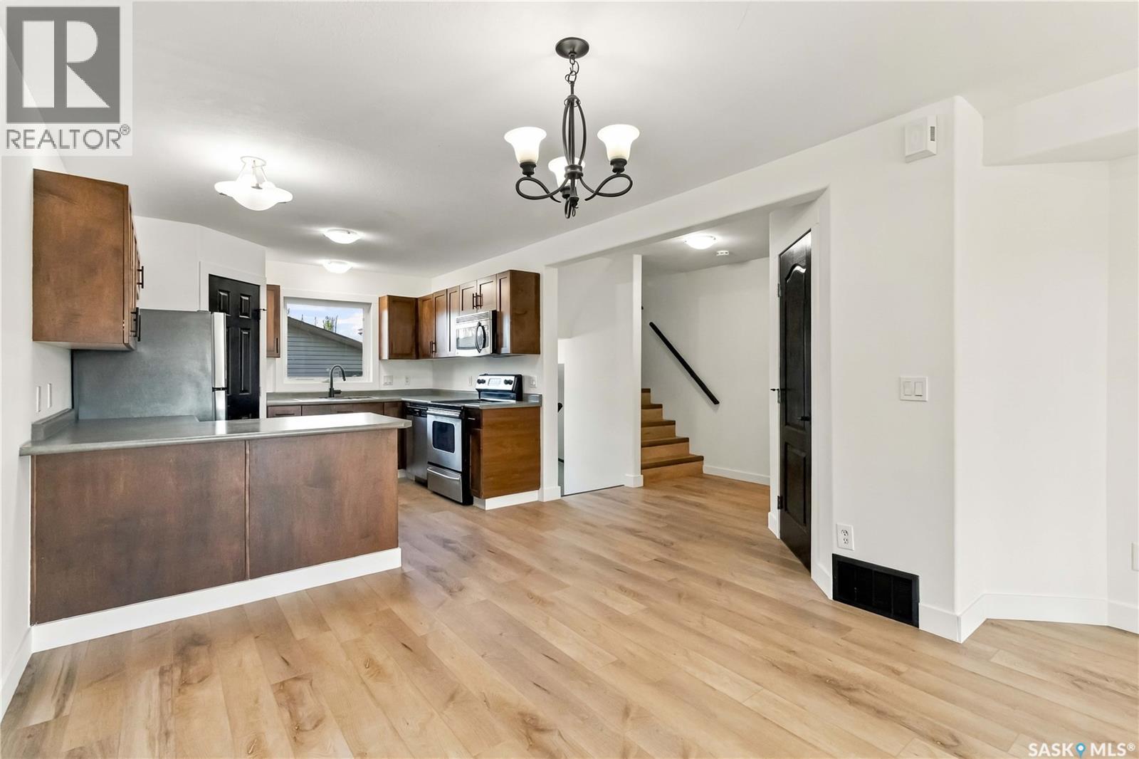 734 Lamarsh LANE - 7