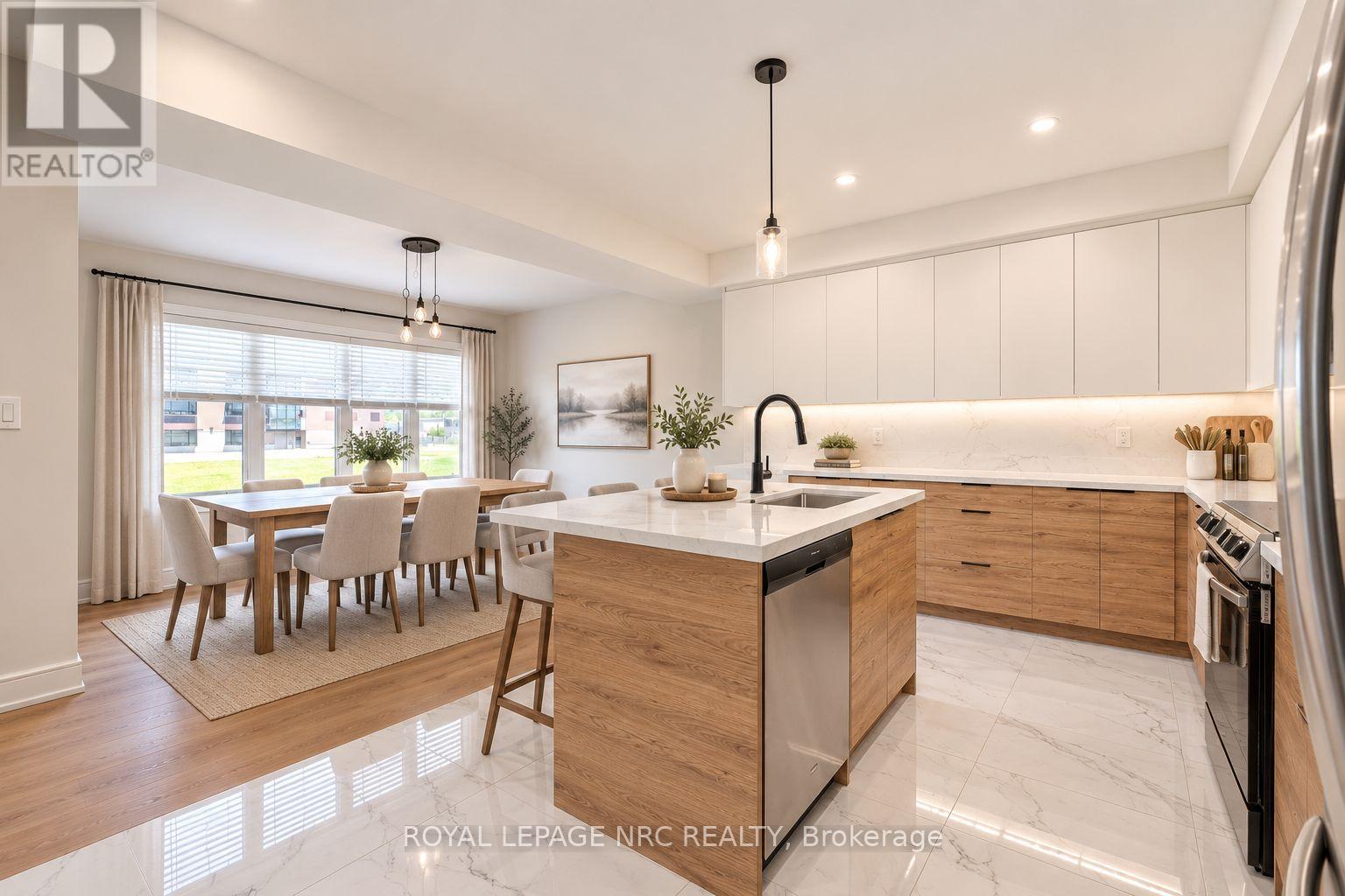 7384 Splendour Drive — photo 11
