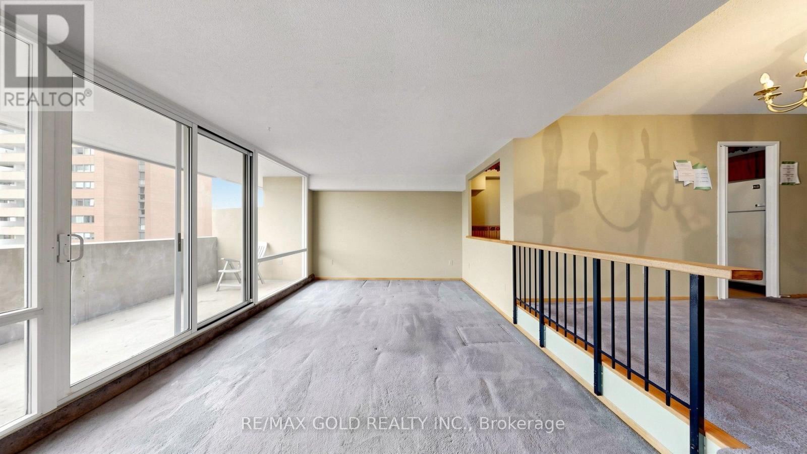 270 Scarlett Road — photo 14