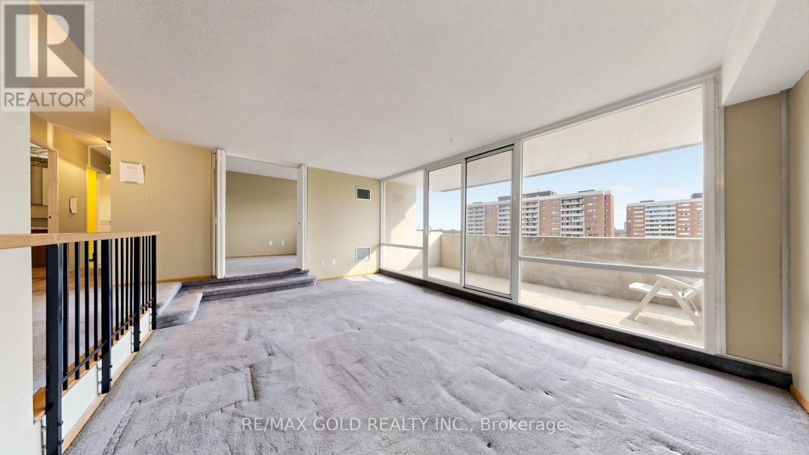 270 Scarlett Road — photo 17
