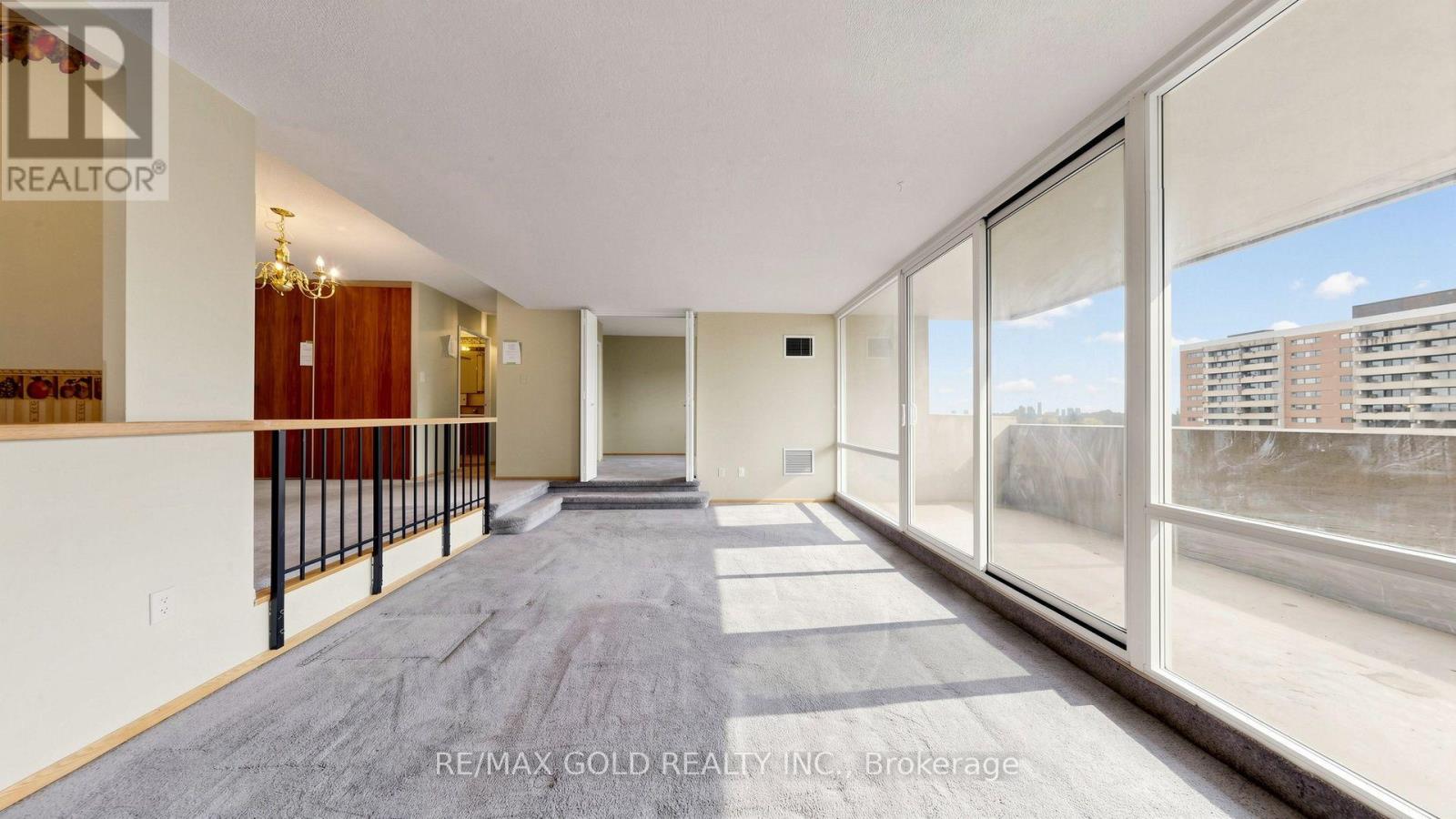 270 Scarlett Road — photo 18