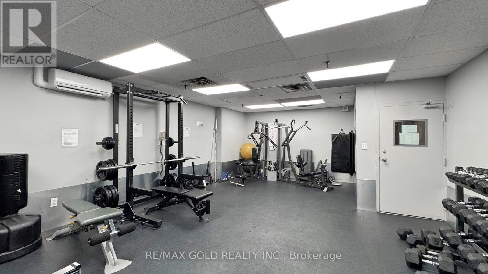 270 Scarlett Road — photo 46