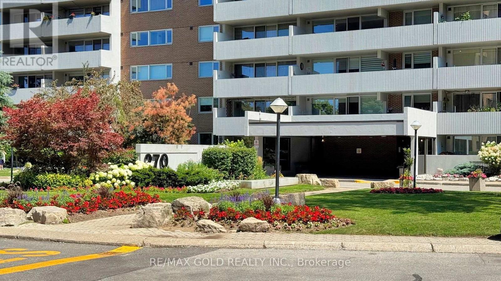 Photo of 1504 - 270 SCARLETT ROAD