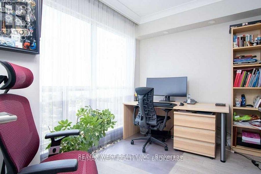 NPH7- 2261 Lake Shore Boulevard West, Toronto, ON photo 19