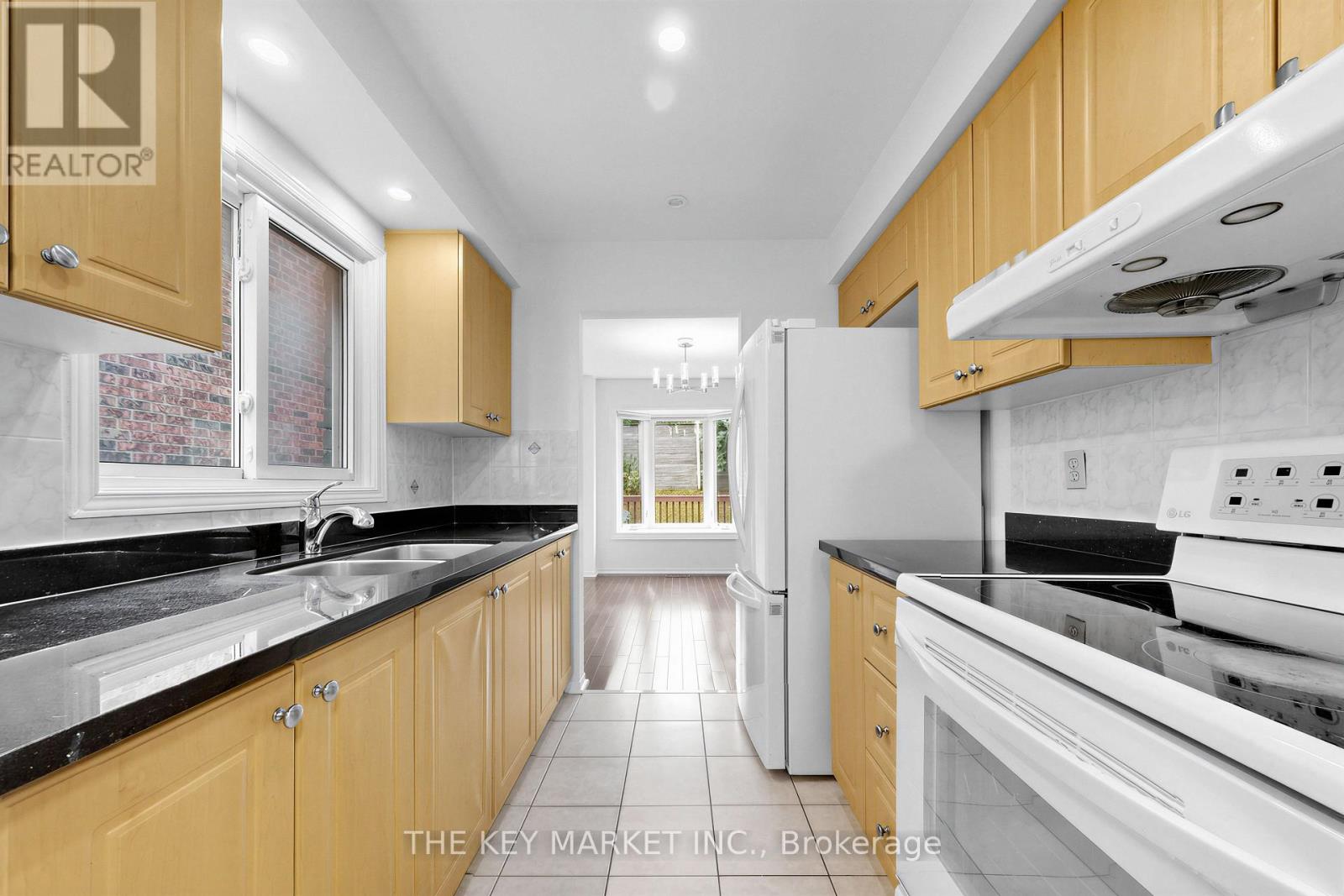 238 Lech Walesa Drive, Mississauga, ON photo 7