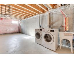 1311 Restivo Lane, Milton, ON L9E1J9 Photo 47