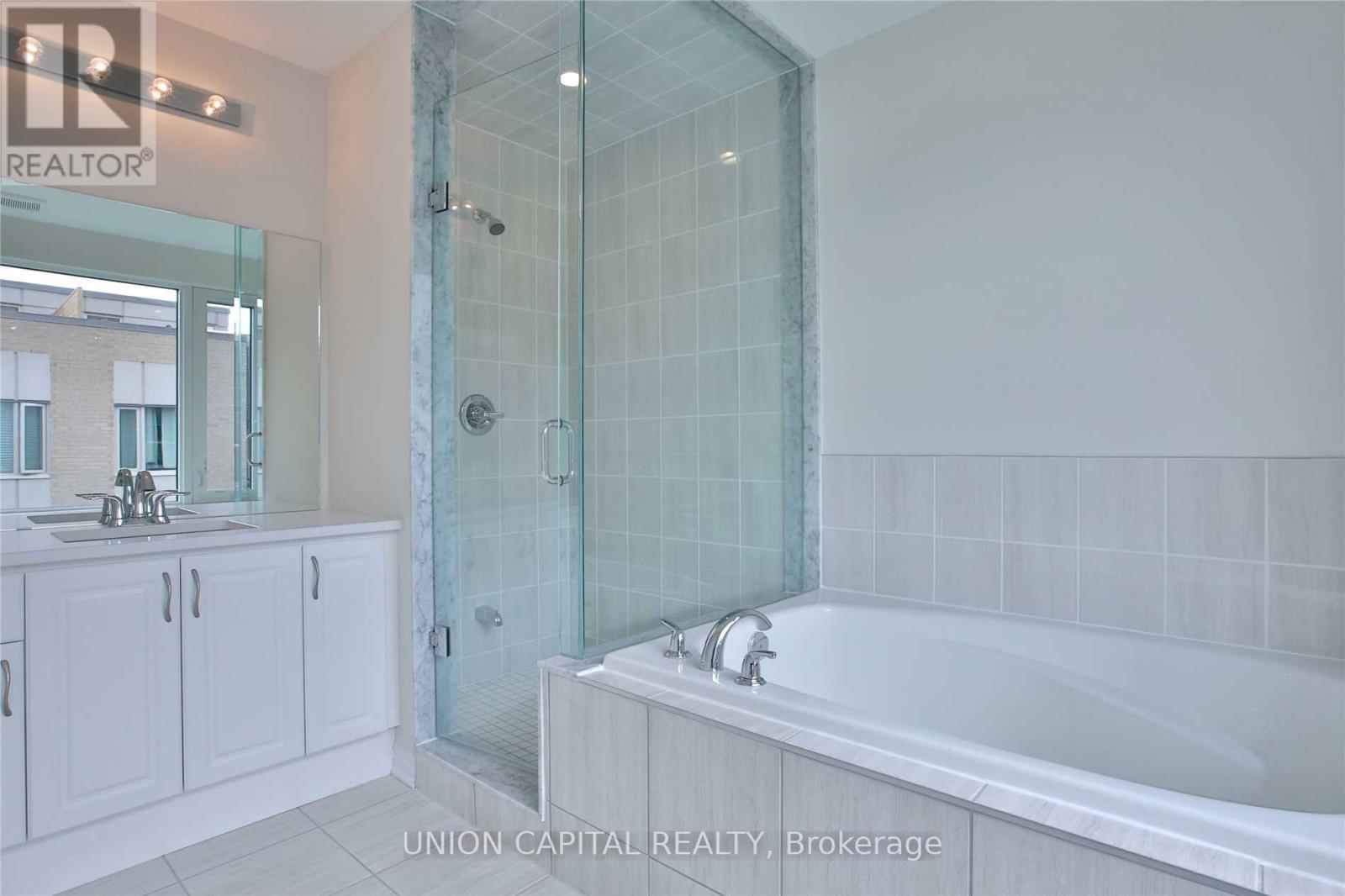18 Applewood Lane — photo 16