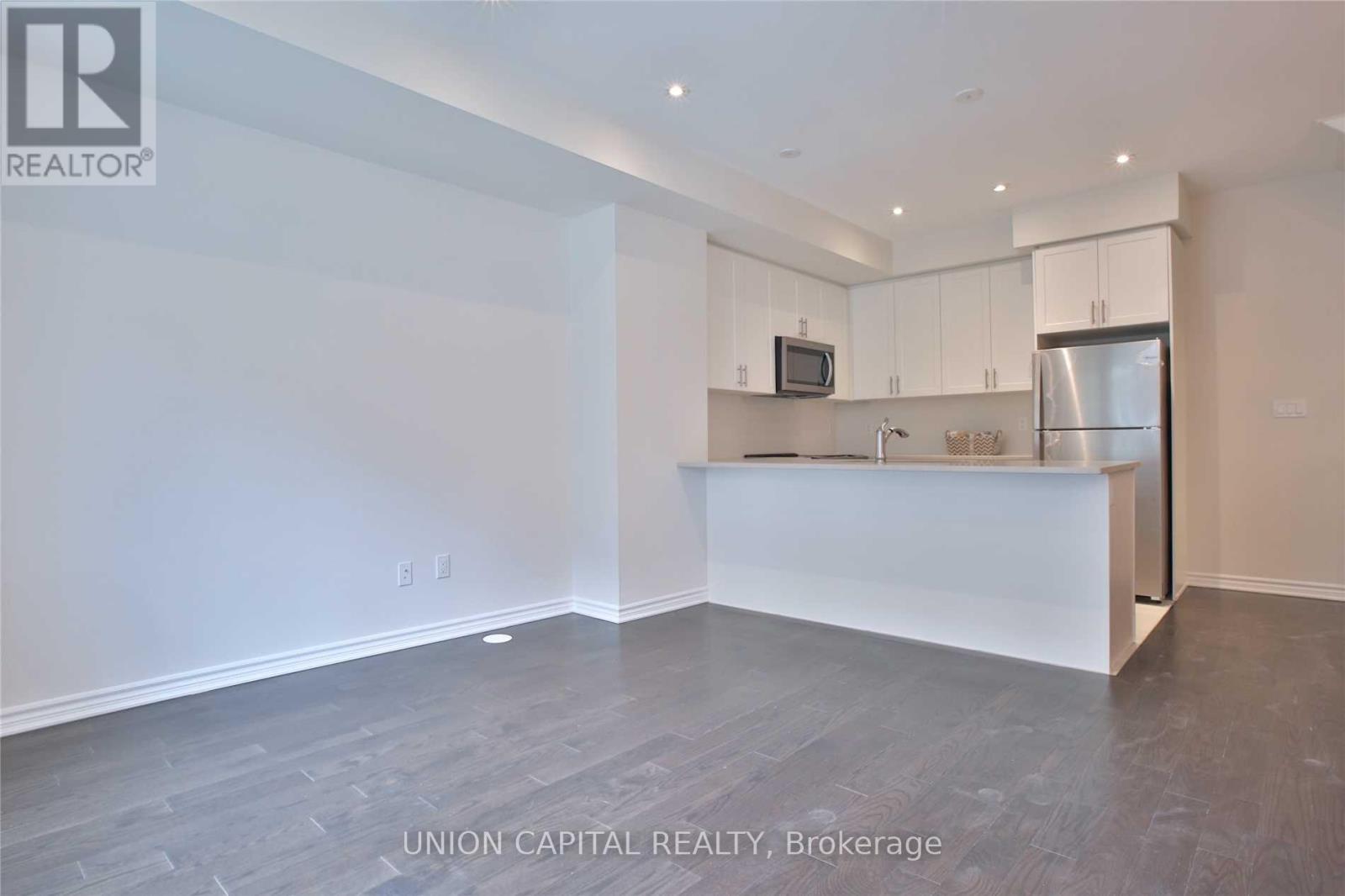 18 Applewood Lane — photo 4