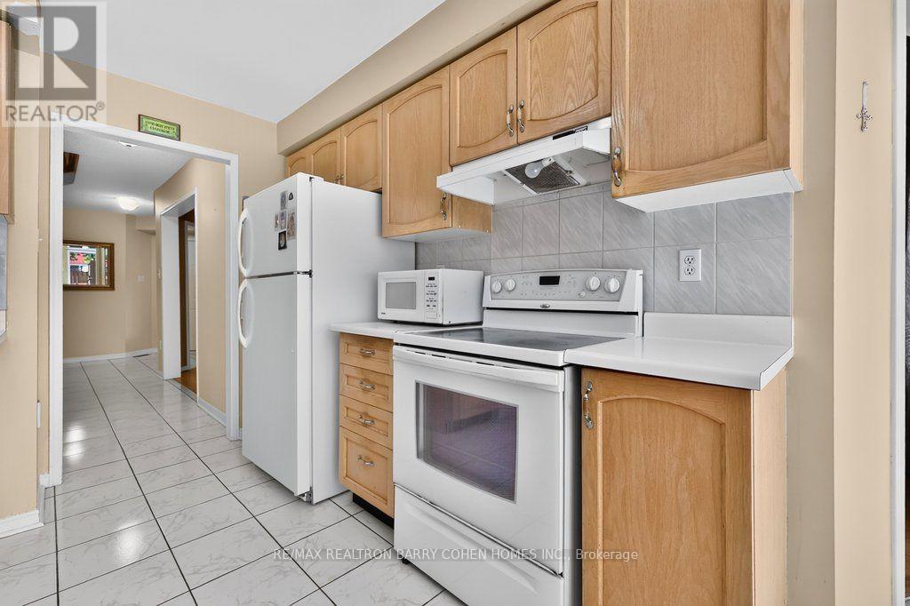 2528 Willowburne Drive — photo 10