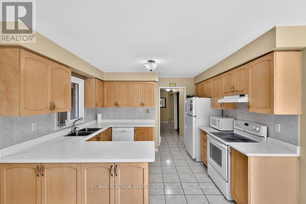 2528 Willowburne Drive — photo 11