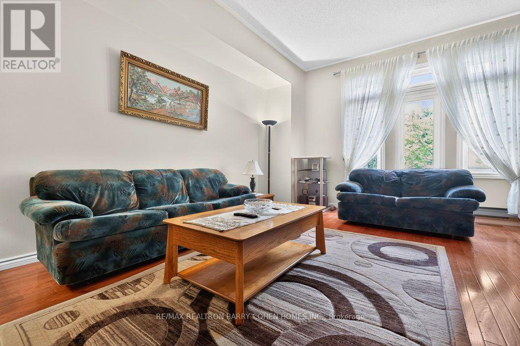 2528 WILLOWBURNE DRIVE - 17