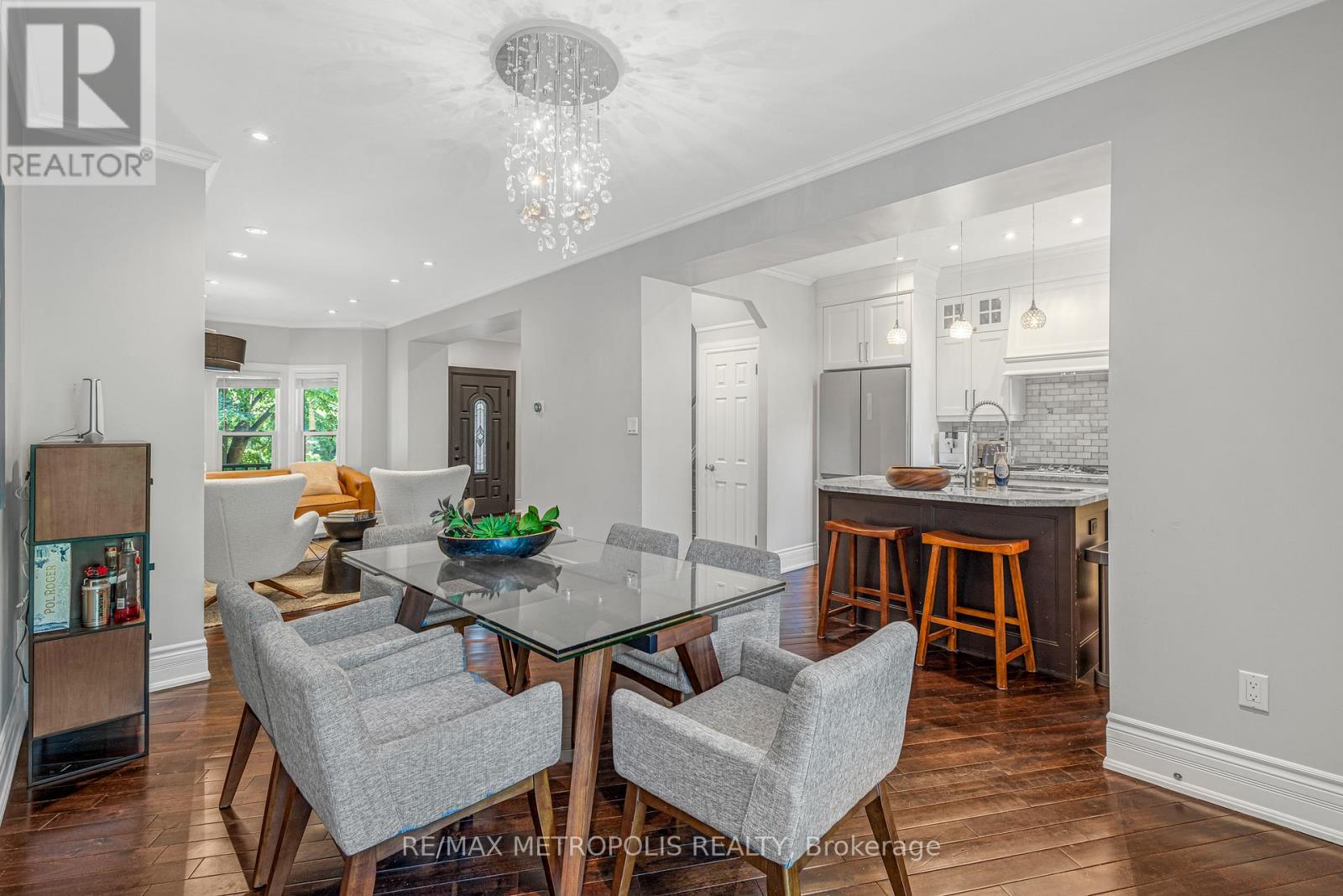 26 Algonquin Avenue — photo 10