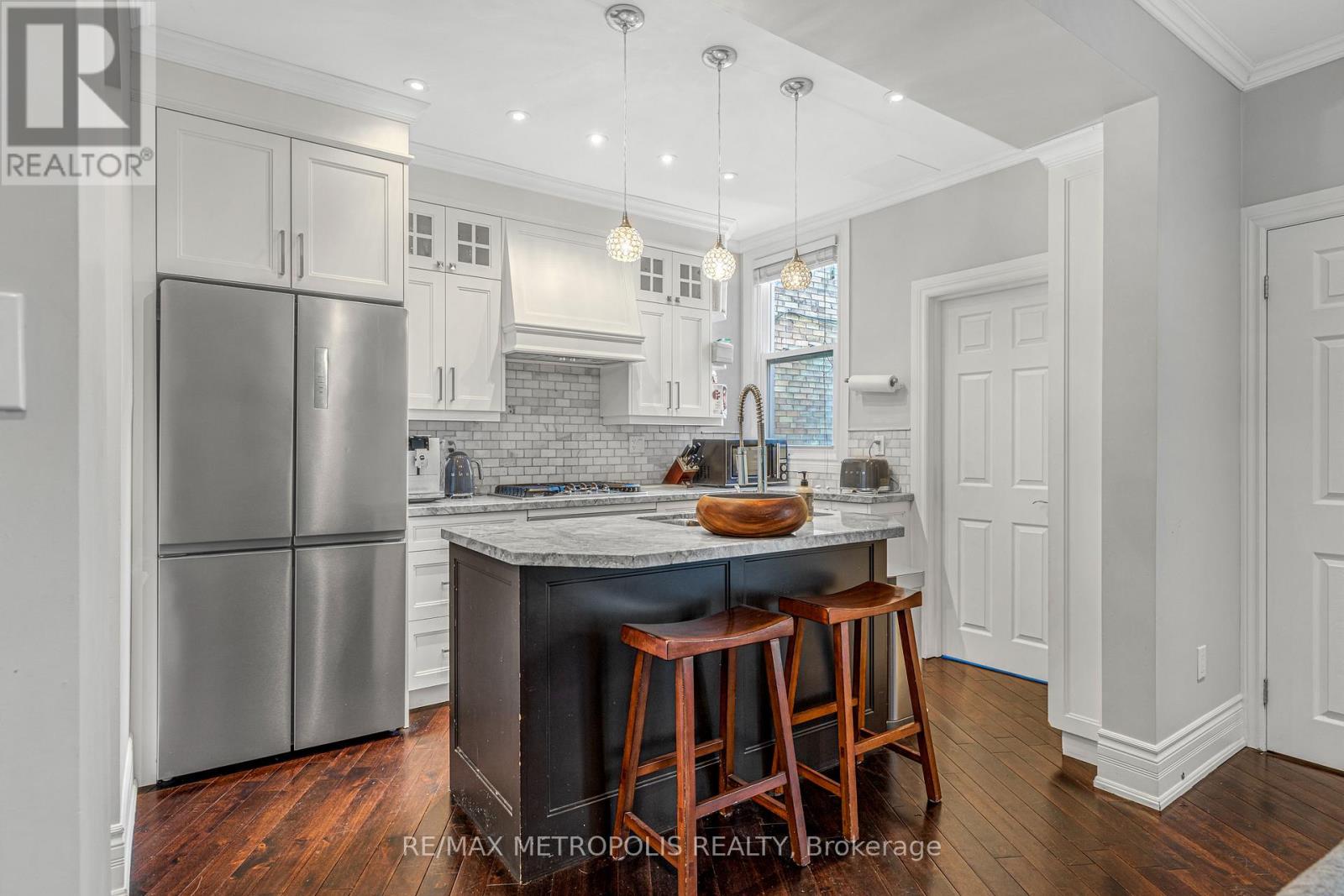 26 Algonquin Avenue — photo 12