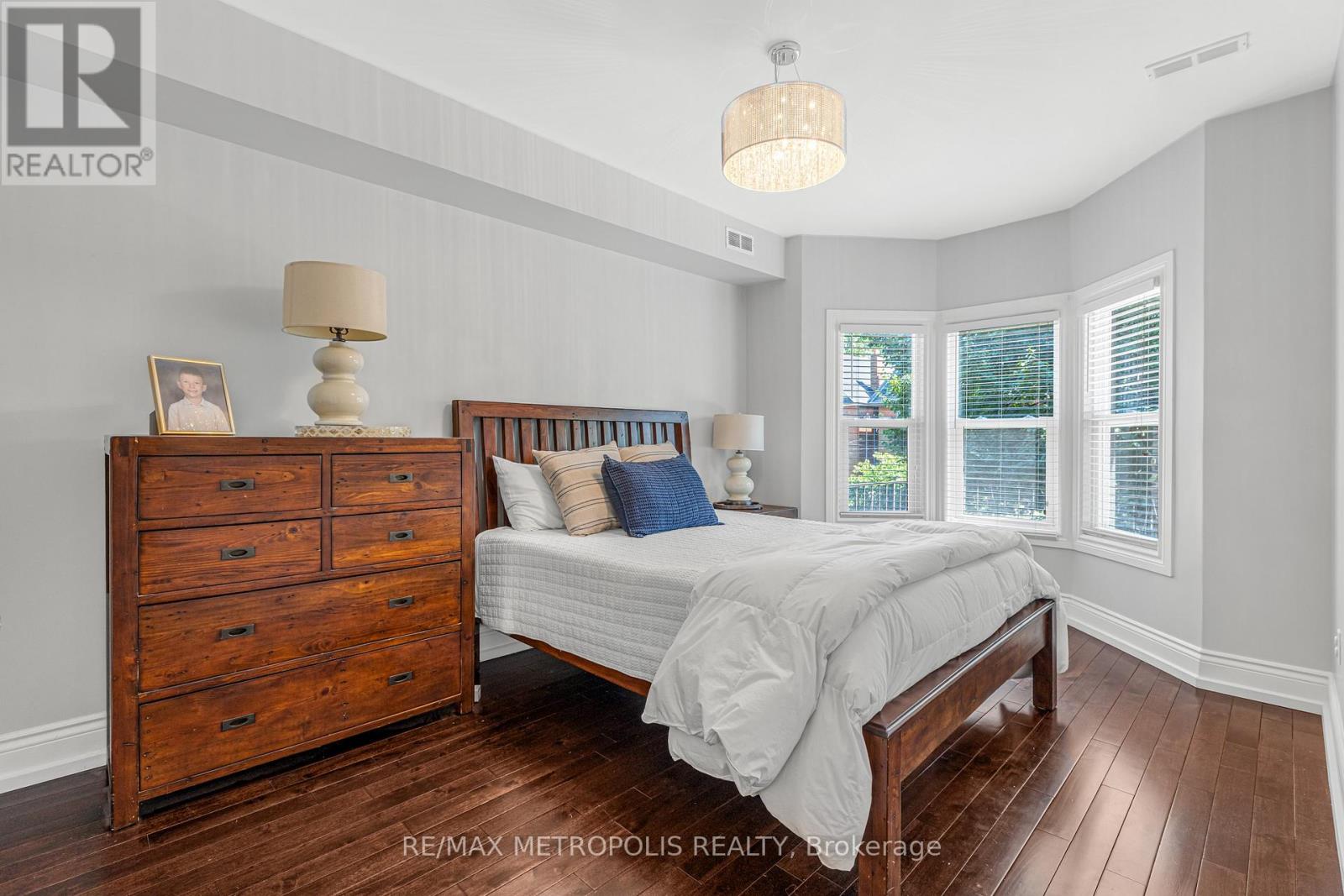 26 Algonquin Avenue — photo 19