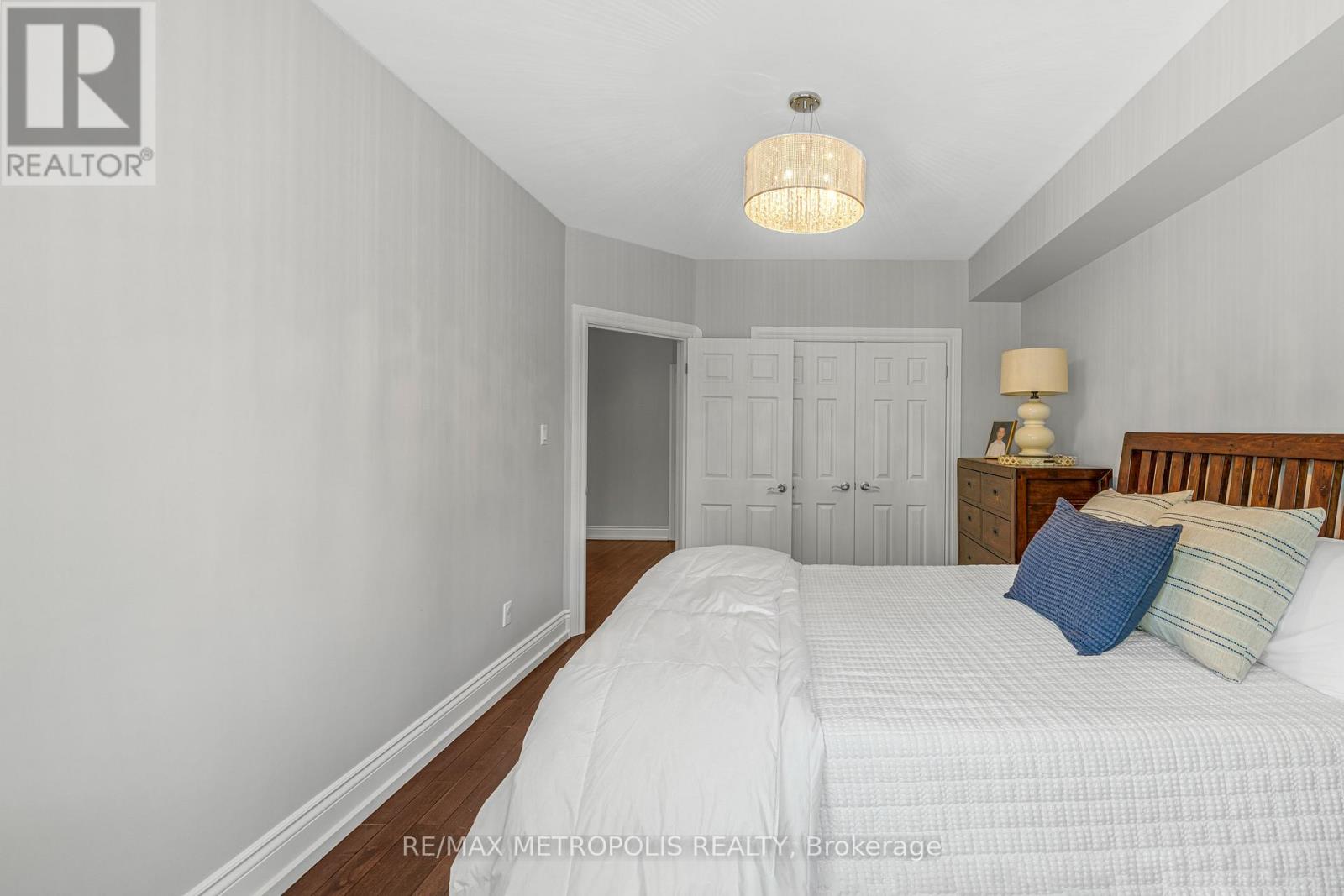 26 Algonquin Avenue — photo 20