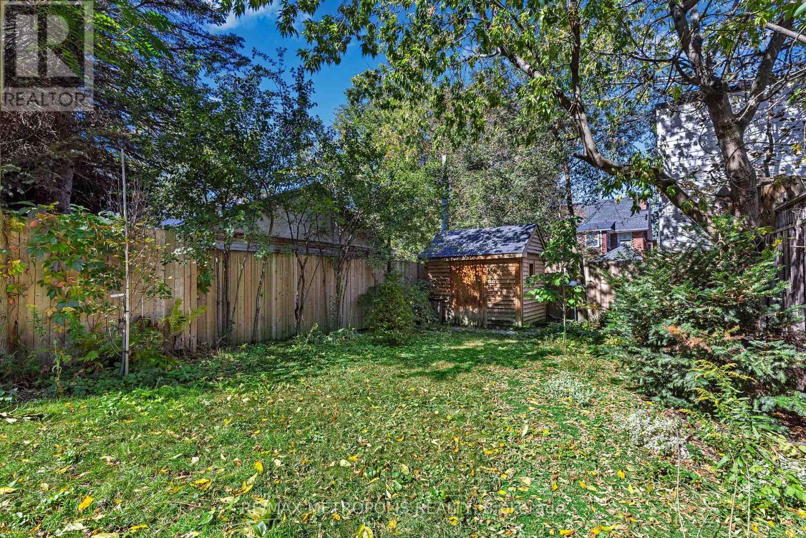 26 Algonquin Avenue — photo 38