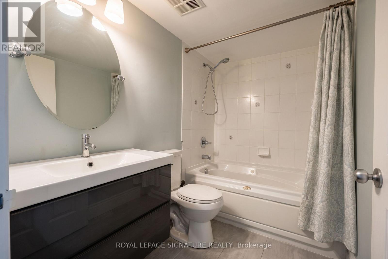 250 Manitoba Street — photo 12