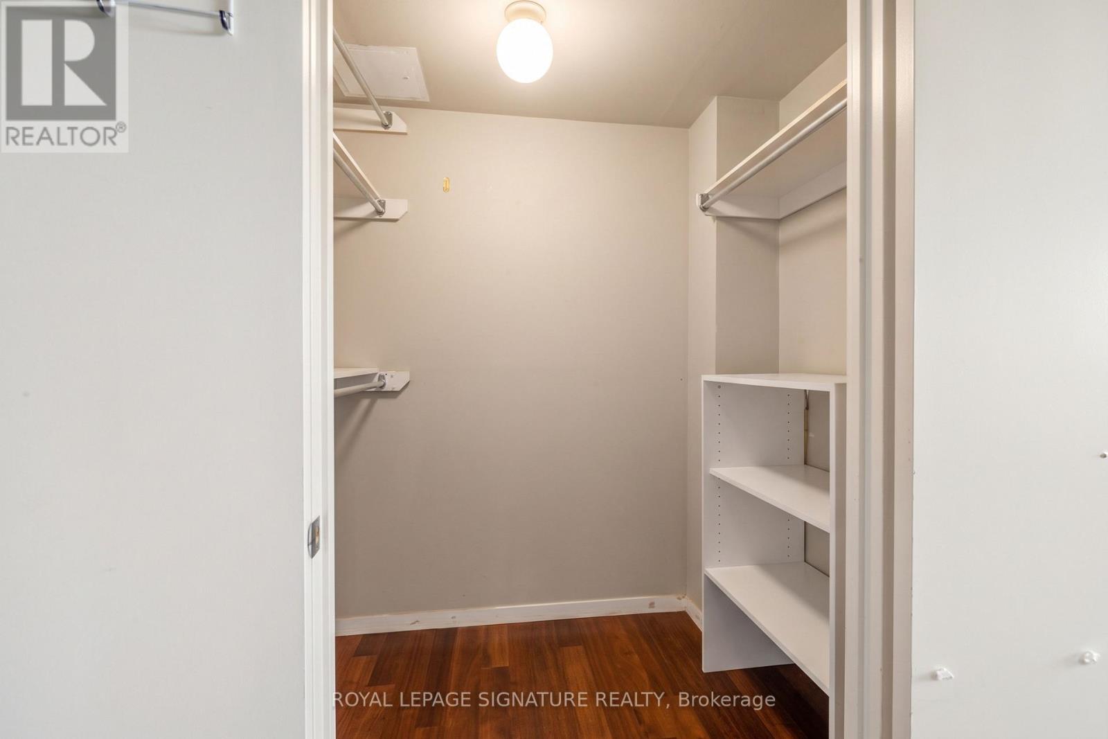 250 Manitoba Street — photo 13