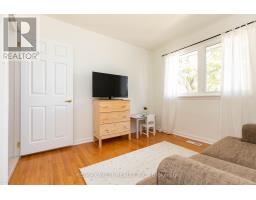 82 Renault Crescent, Toronto, ON M9P1J6 Photo 26