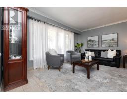 Bedroom 3 - 82 Renault Crescent, Toronto, ON M9P1J6 Photo 9