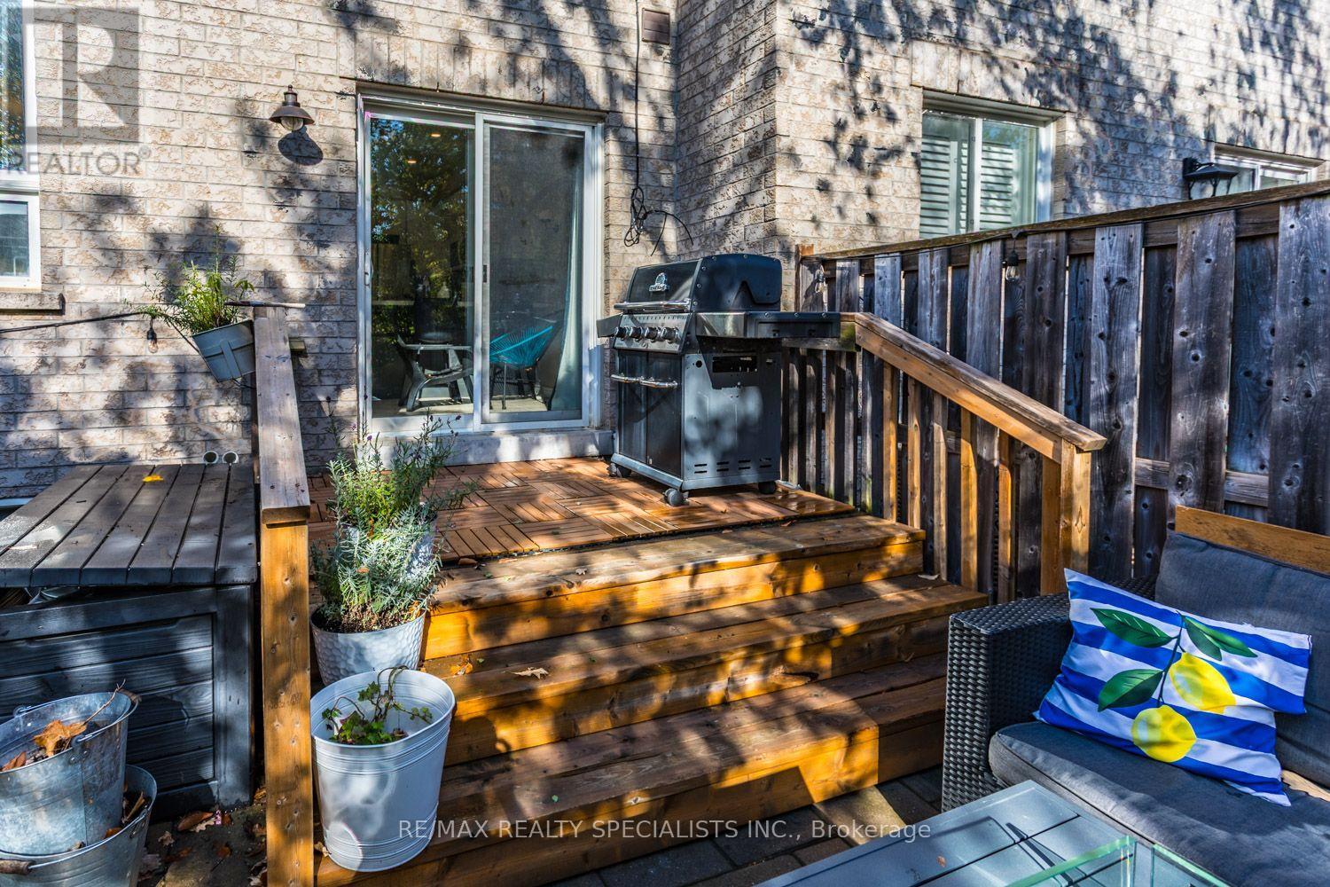 2454 Montagne Avenue, Oakville, ON photo 40