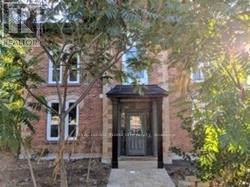 44 Main Street North
