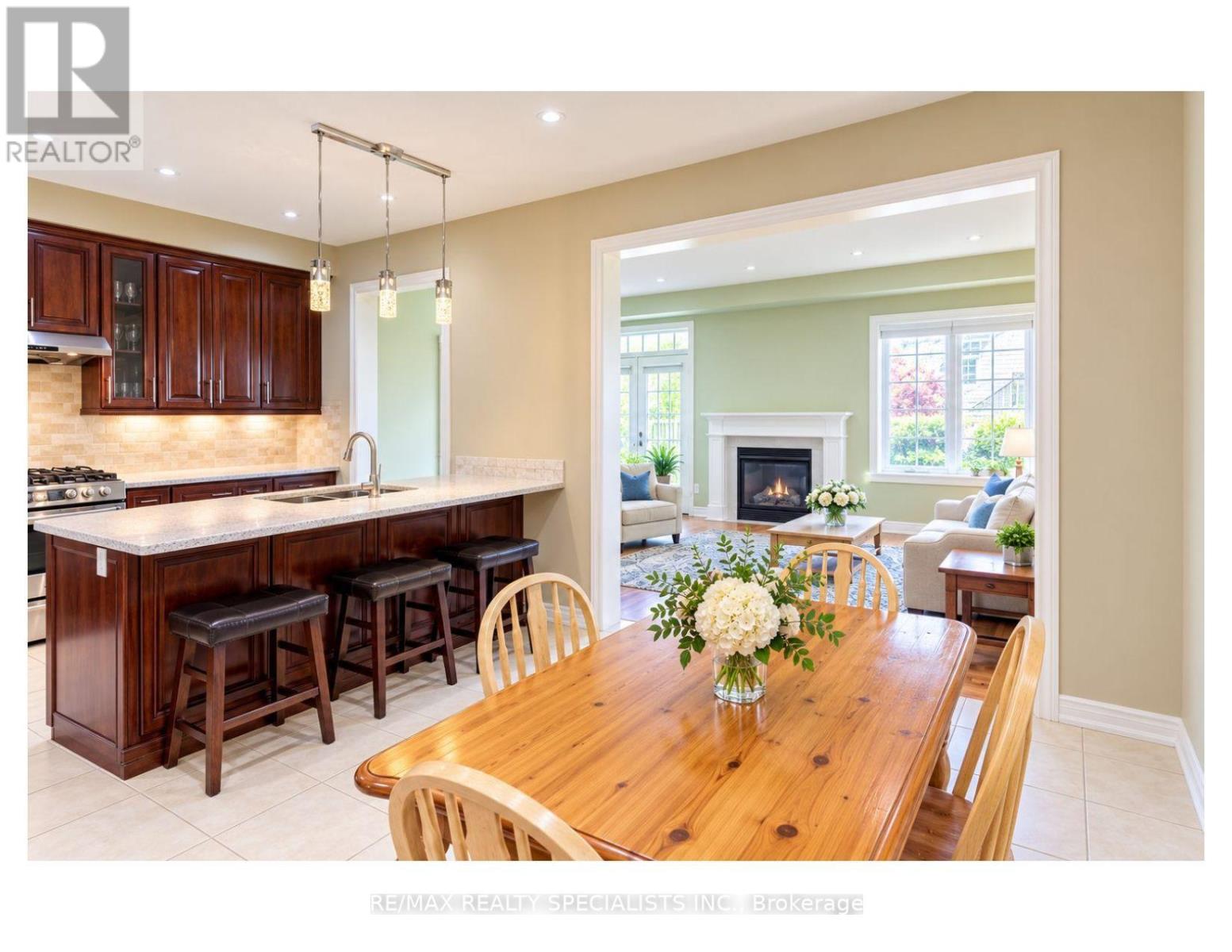 3428 STONEY CRESCENT - 8