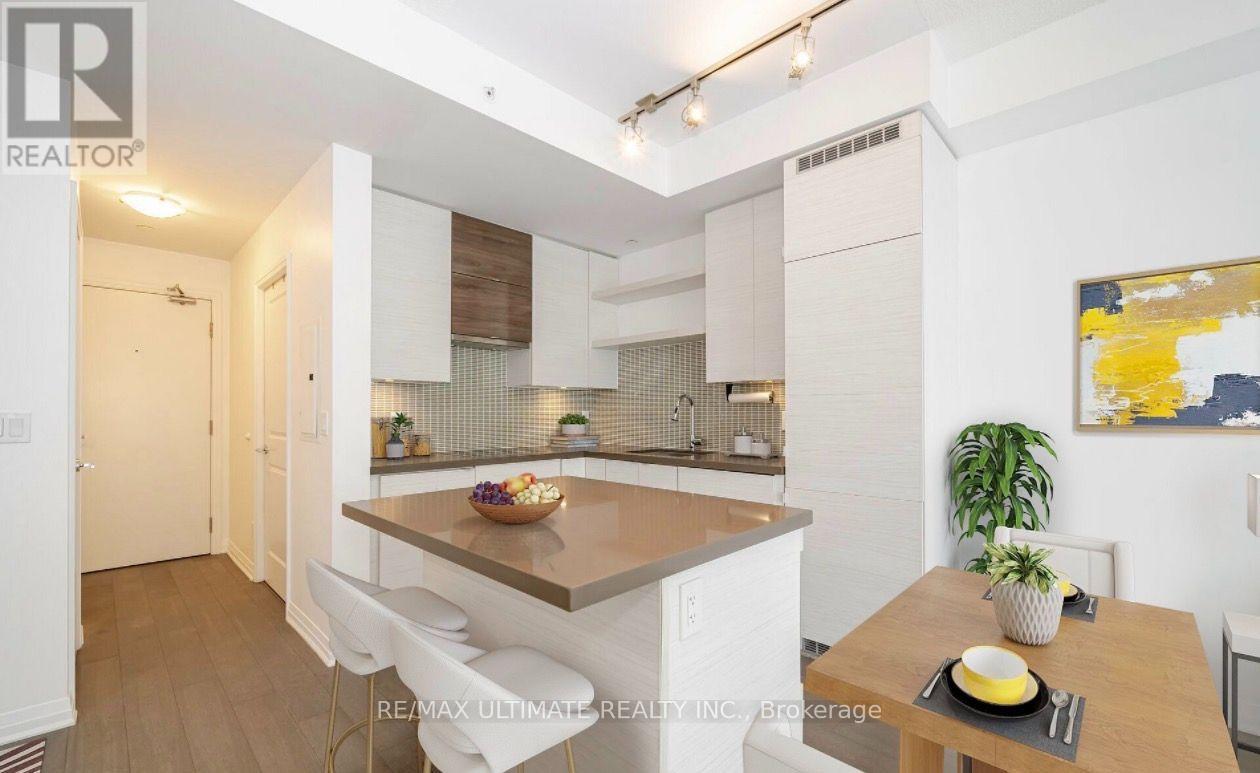 Photo of 1202 - 59 ANNIE CRAIG DRIVE