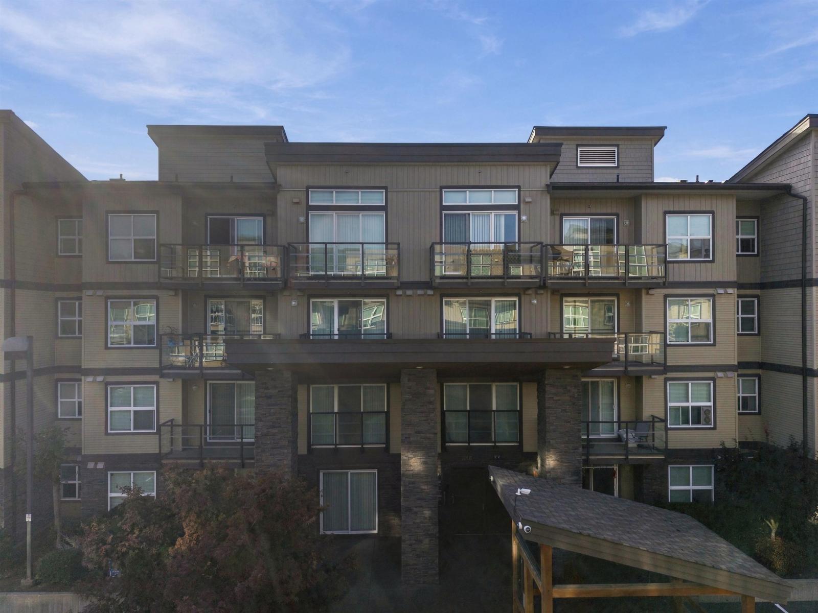 Photo of 213 30515 CARDINAL AVENUE 30