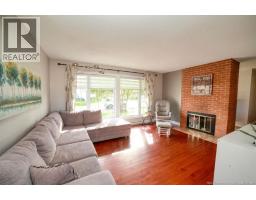 3pc Bathroom - 1140 Centennial, Bathurst, NB E2A4A8 Photo 8