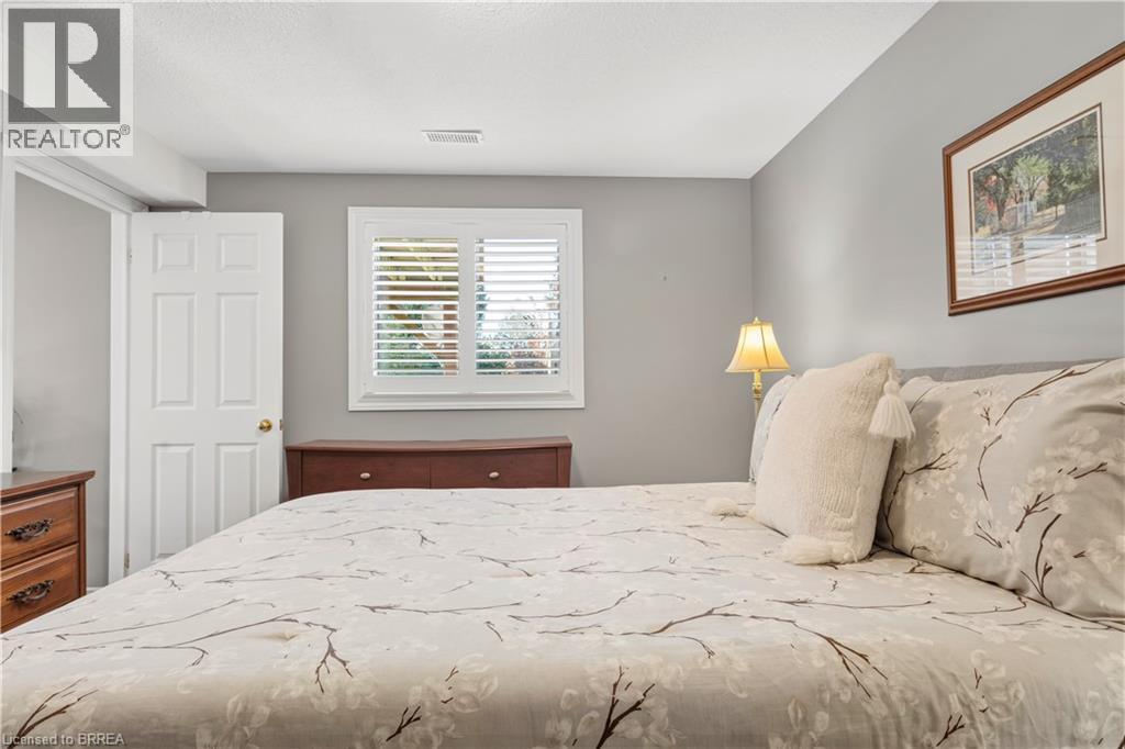 9 NIXON AVE Avenue - Image 35