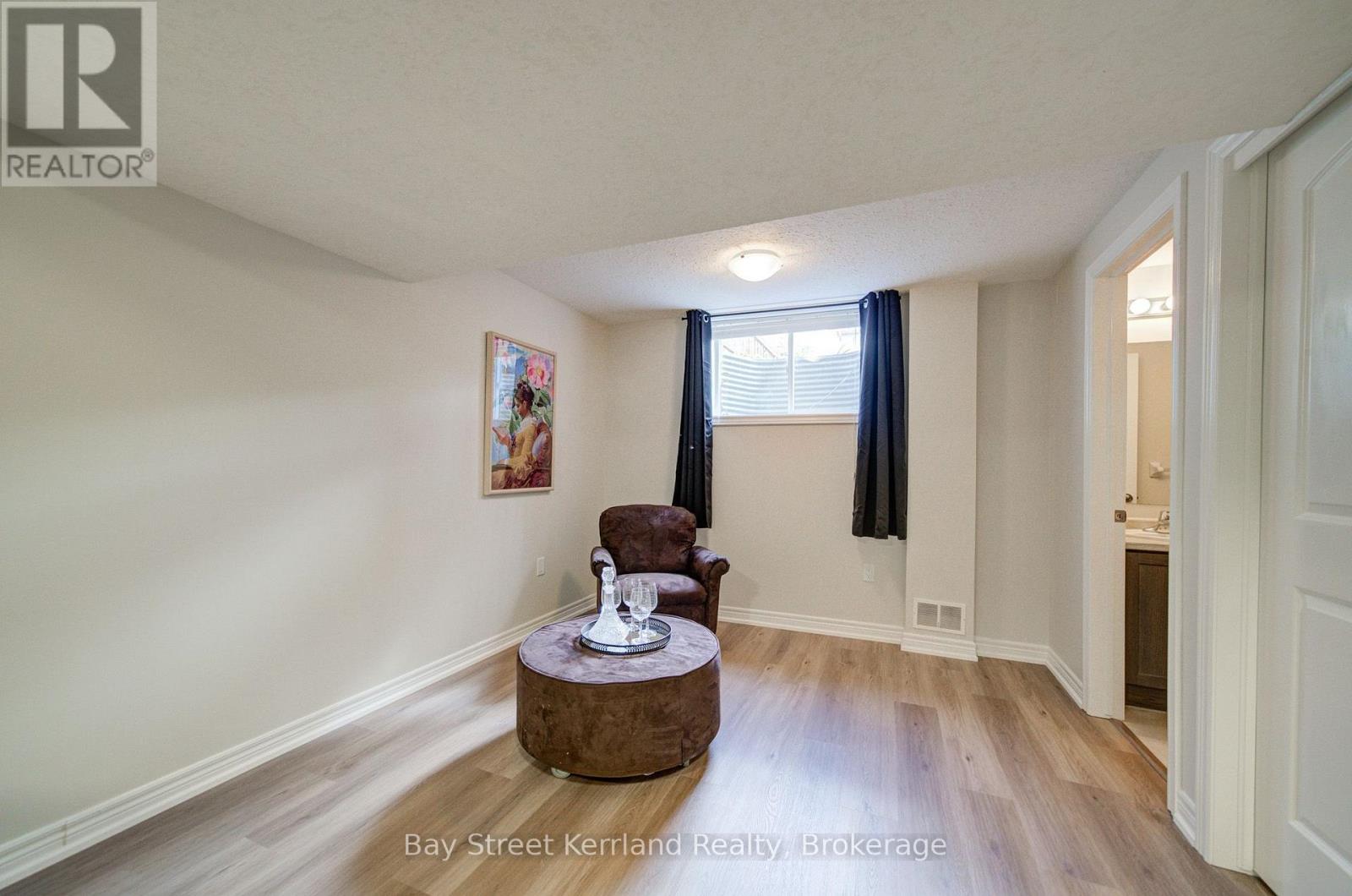 31 Marshall Drive — photo 38