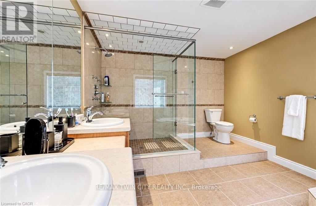 34 BRAUN Street, Kitchener, ON photo 27
