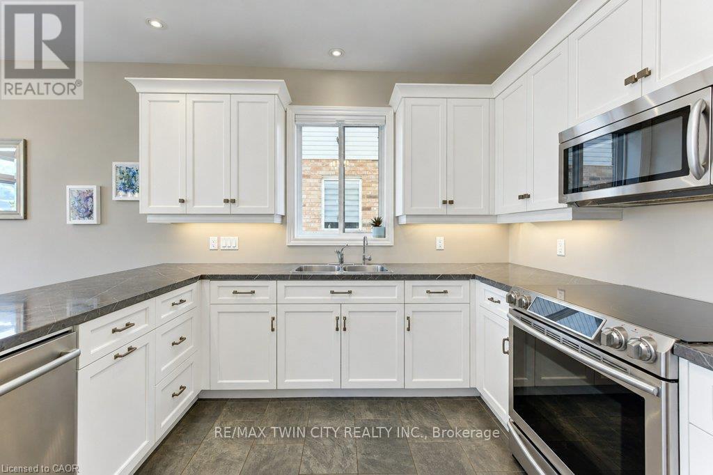 524 Sundew Drive — photo 15