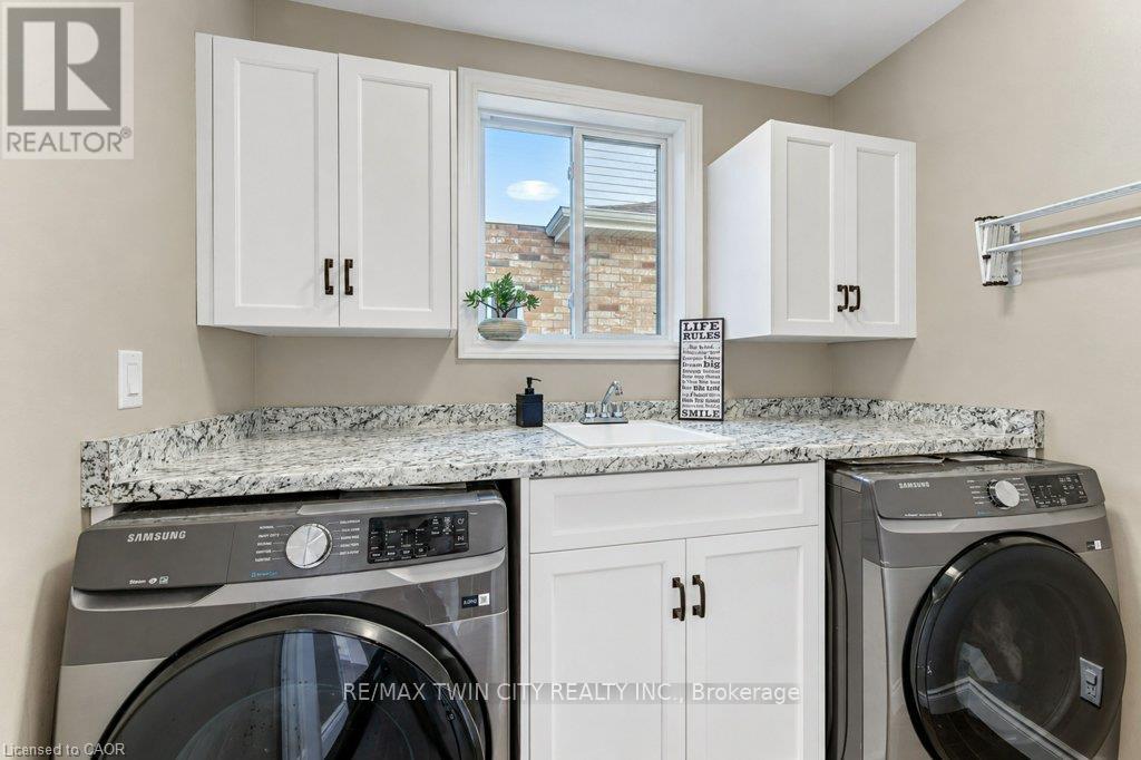 524 Sundew Drive — photo 18