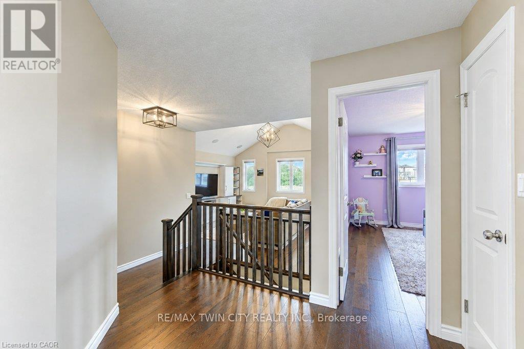 524 Sundew Drive — photo 22