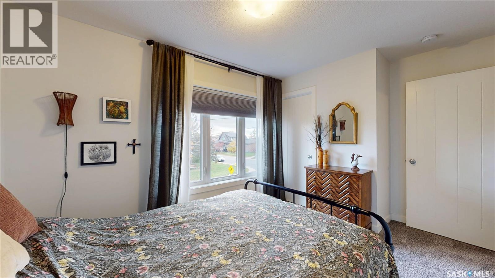 6224 8th AVENUE - 42