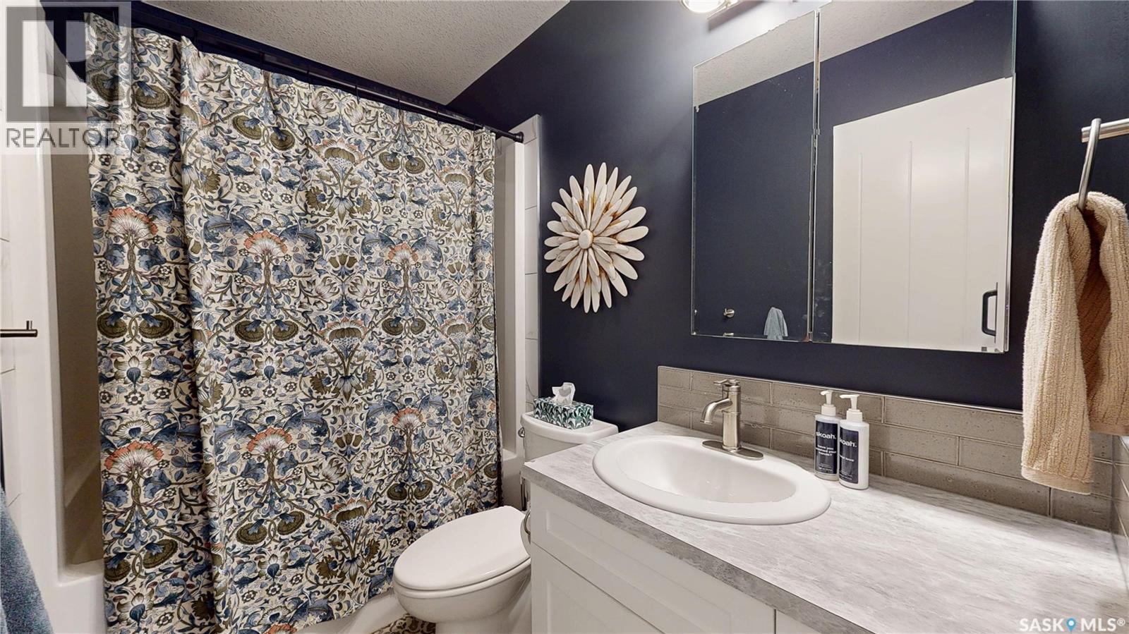 6224 8th AVENUE - 51