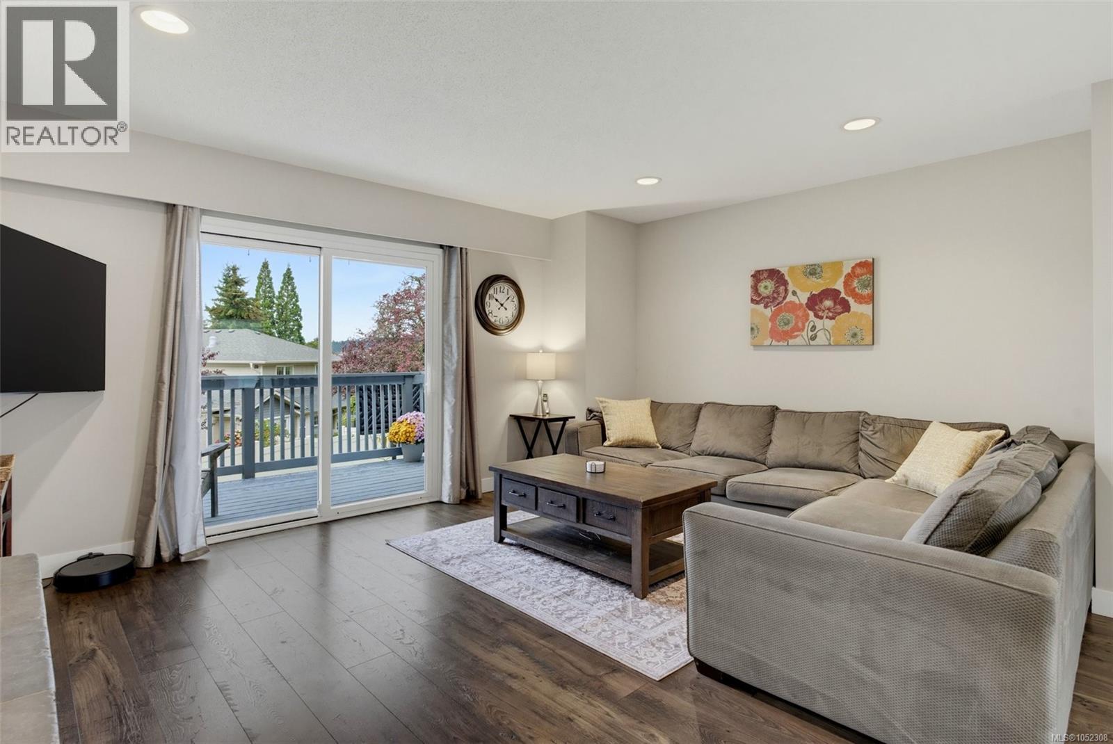 13 4391 Torquay Drive, Saanich