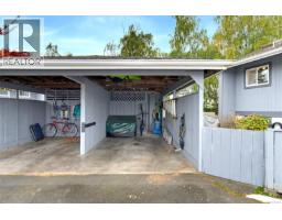 13 4391 Torquay Dr, Saanich, BC V8N3L3 Photo 27