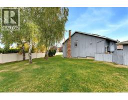 13 4391 Torquay Dr, Saanich, BC V8N3L3 Photo 31