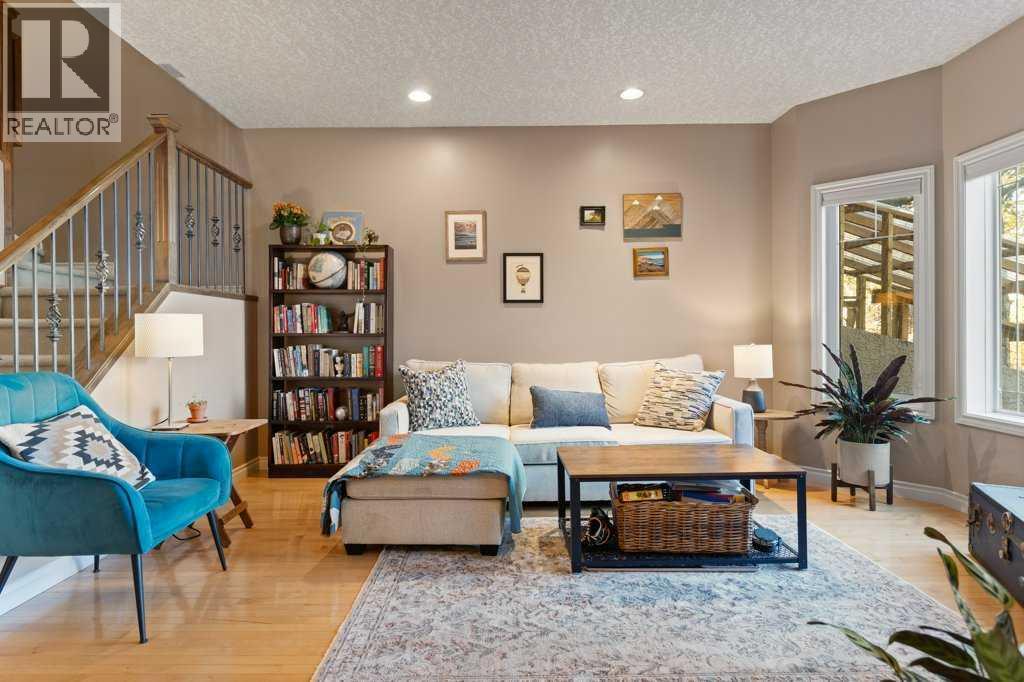1, 425 13 Avenue NE photo 4