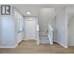 220 Covemeadow Road NE - photo 2