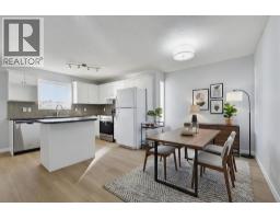 4pc Bathroom - 220 Covemeadow Road Ne, Calgary, AB T3K6E7 Photo 9